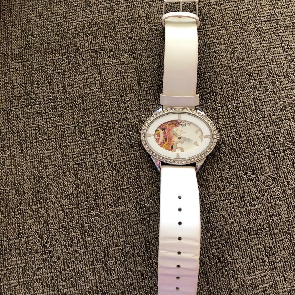 Ed Hardy Women's Watch with Swarovski Crystals - Picture 4 of 5